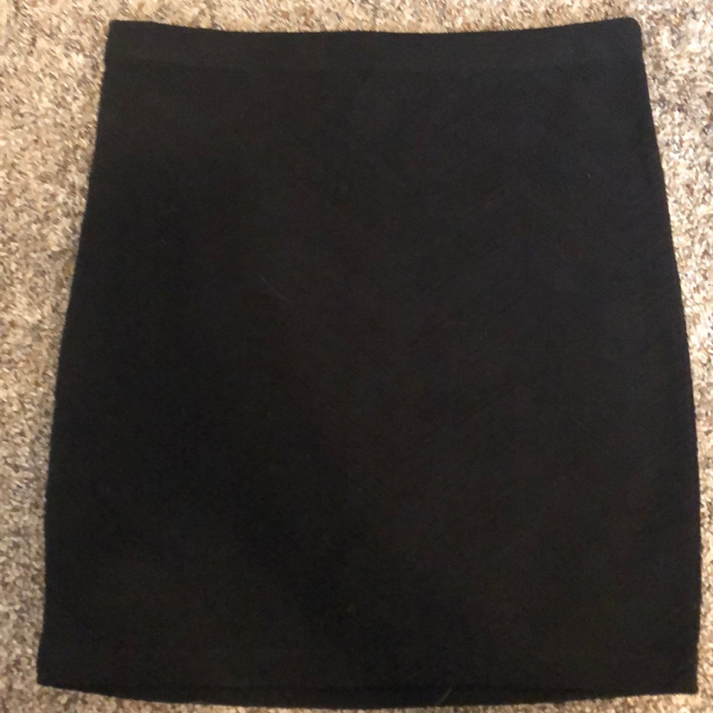 Forever 21 black skirt